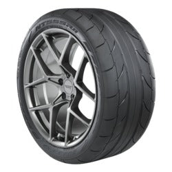 Nitto NT555RII P275/40R17LL