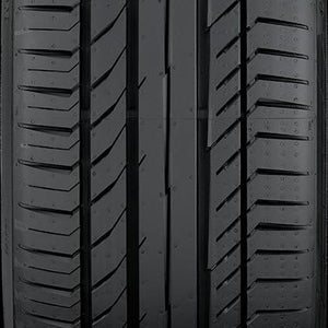 continental_contisportcontact 5p ssr_tread.jpg