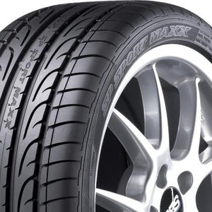 dunlop_sp sport maxx 050_righthalf.jpg