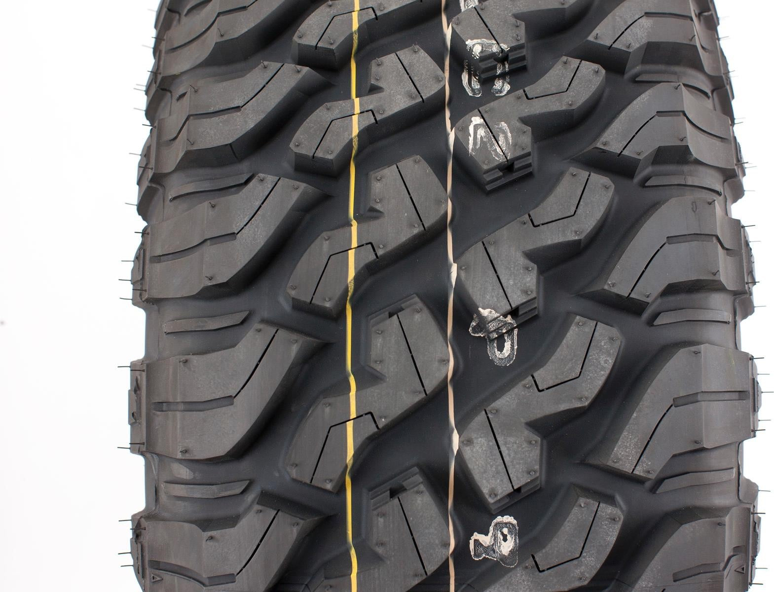 falken_wildpeak mt_tread.jpg