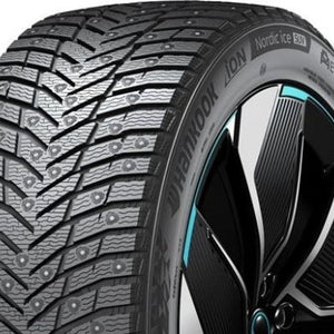 hankook_winter ion nordic ice suv iw04a_righthalf.jpg