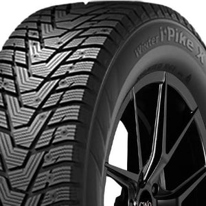 hankook_winter ipike x w429a_righthalf.jpg