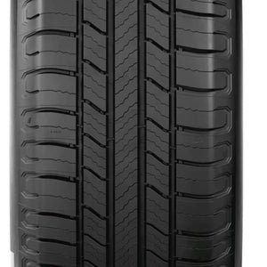 michelin_defender 2_tread.jpg