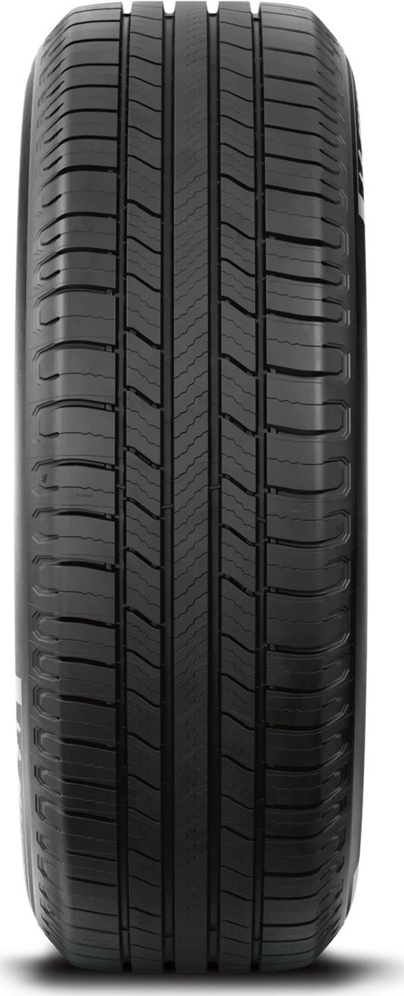 michelin_defender 2_tread.jpg