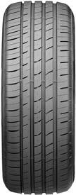 nexen_n fera ru1_tread.jpg