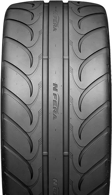 nexen_n fera sur4_tread.jpg