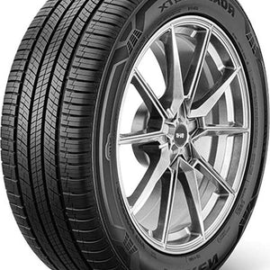 nexen_roadian gtx_rightwhole.jpg