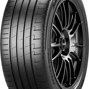 pirelli_pzero e_rightwhole.jpg
