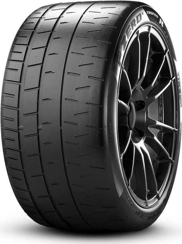 pirelli_pzero trofeo r_rightwhole.jpg