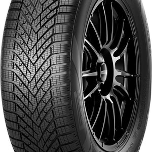 pirelli_scorpion winter 2_rightwhole.jpg