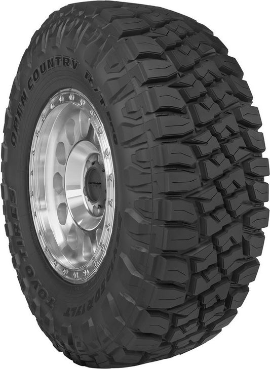 toyo_open country rt pro_leftwhole.jpg