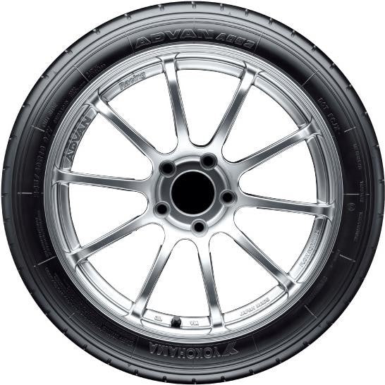 yokohama_advan a052_sideon.jpg