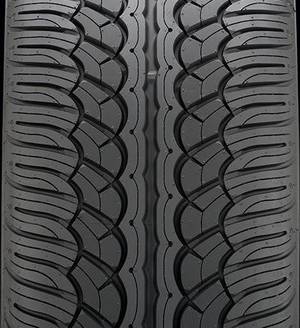 Yokohama Parada Spec-X 295/45R20